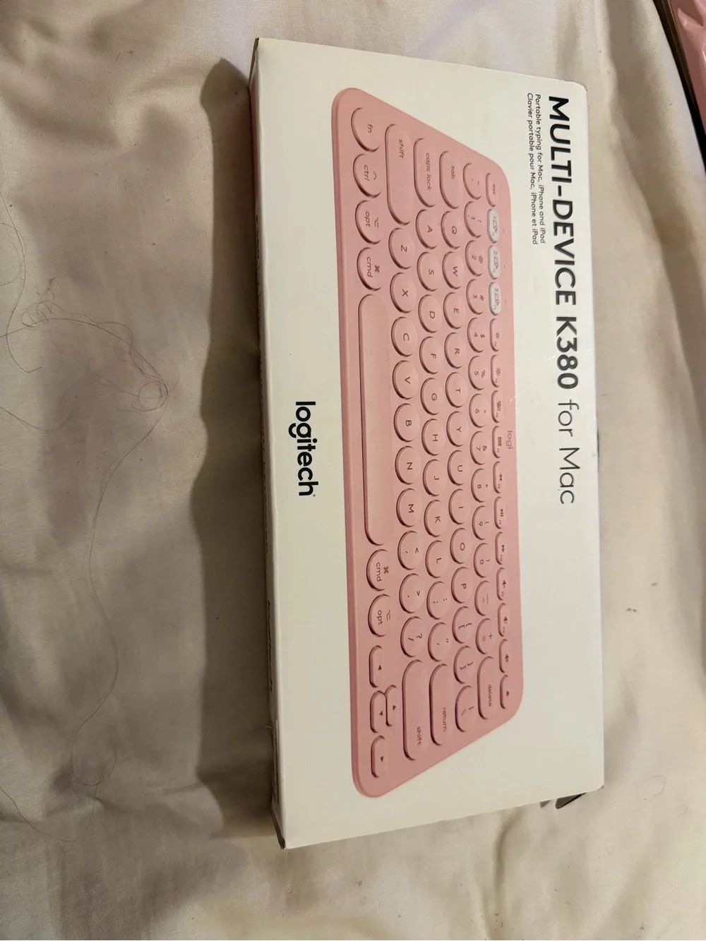 Logitech K380 Wireless Multi-Device Keyboard in Pink